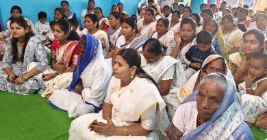 सिध्दार्थ नगर येथील लुंम्बुनी बुद्ध विहारात ” बुद्ध आणि त्यांचा धम्म ग्रंथाची सांगता…… सिध्दार्थ नगर येथील लुंम्बुनी बुद्ध विहारात ” बुद्ध आणि त्यांचा धम्म ग्रंथाची सांगता……