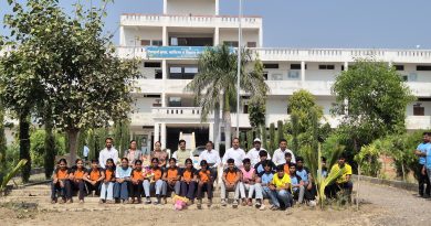 सिद्धार्थ महाविद्यालयाच्या 16 खेळाडूंची शालेय राज्यस्तरीय मैदानी स्पर्धेसाठी निवड*.. सिद्धार्थ महाविद्यालयाच्या 16 खेळाडूंची शालेय राज्यस्तरीय मैदानी स्पर्धेसाठी निवड*..
